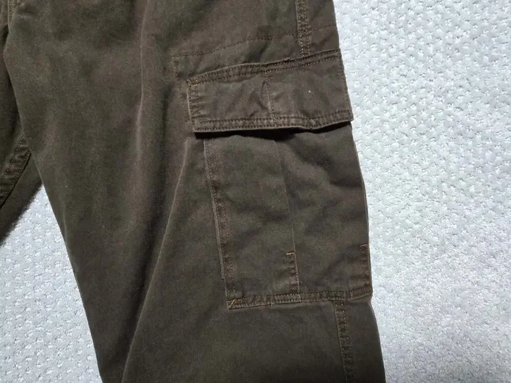 Levi's Cargo Loose Straight Utility Pants
